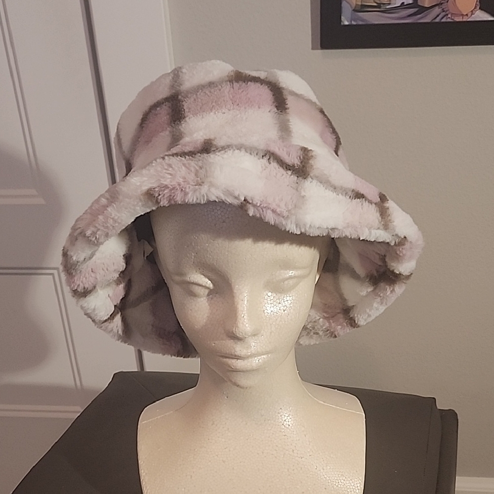 Plaid Faux Fur Bucket Hat